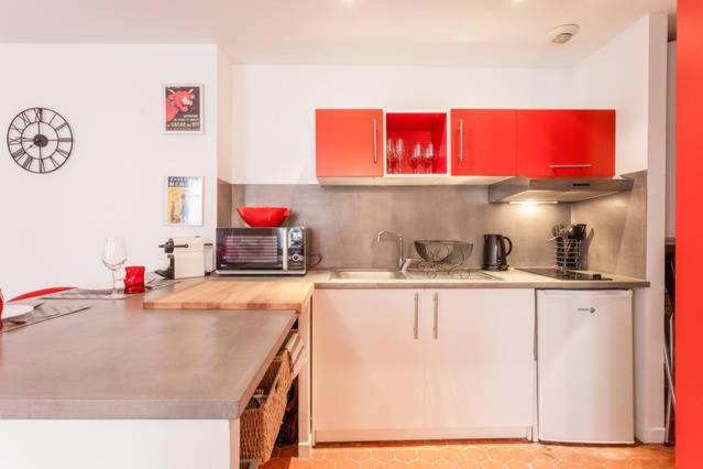 Apartmán L'Entrecasteaux Aix-en-Provence Exteriér fotografie